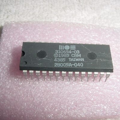 Commodore Disk Drive IC - 1571 - 310654-03
